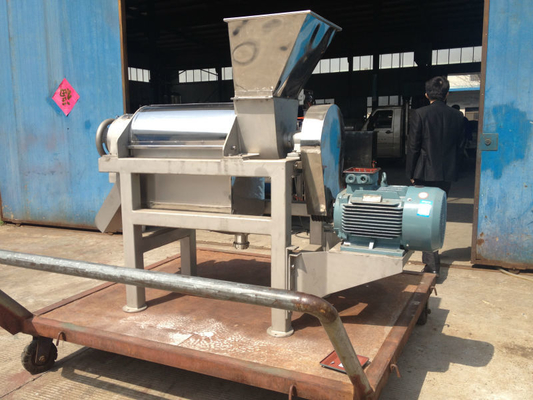 Coconut Juice Extractor Grinding Processing Line Coconut Water Extracting Machine